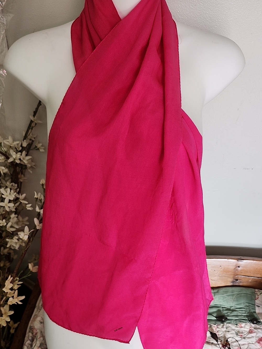 Vtg Royal Silk Made In Japan Bright Fuchsia Silk Scarf 10 X 57